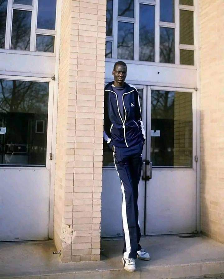 Dinkas has the tallest man in Africa